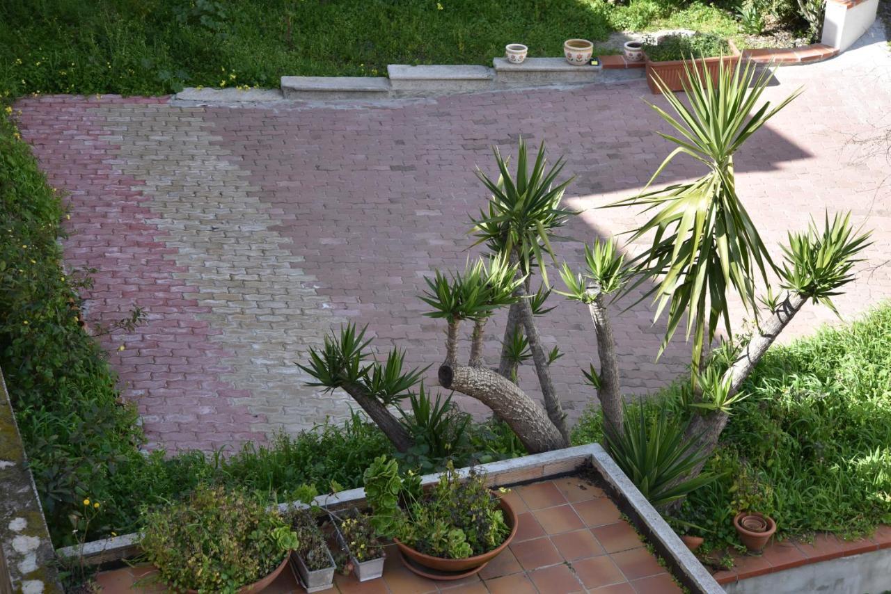 B&B Le Due Isole Нуоро Екстериор снимка